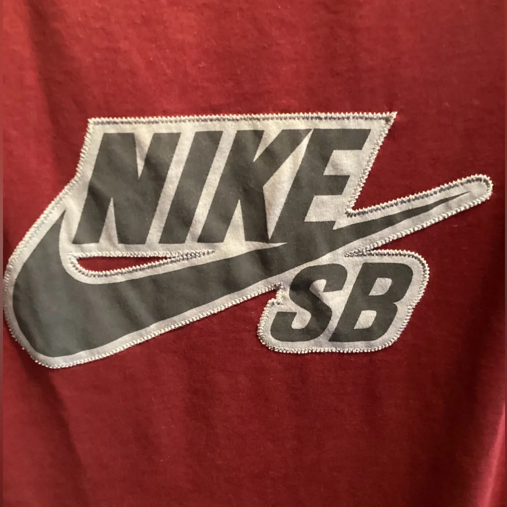 Nike SB Varsity Dri-FIT Embroidered Graphic Logo Tank Top Men's Size Medium